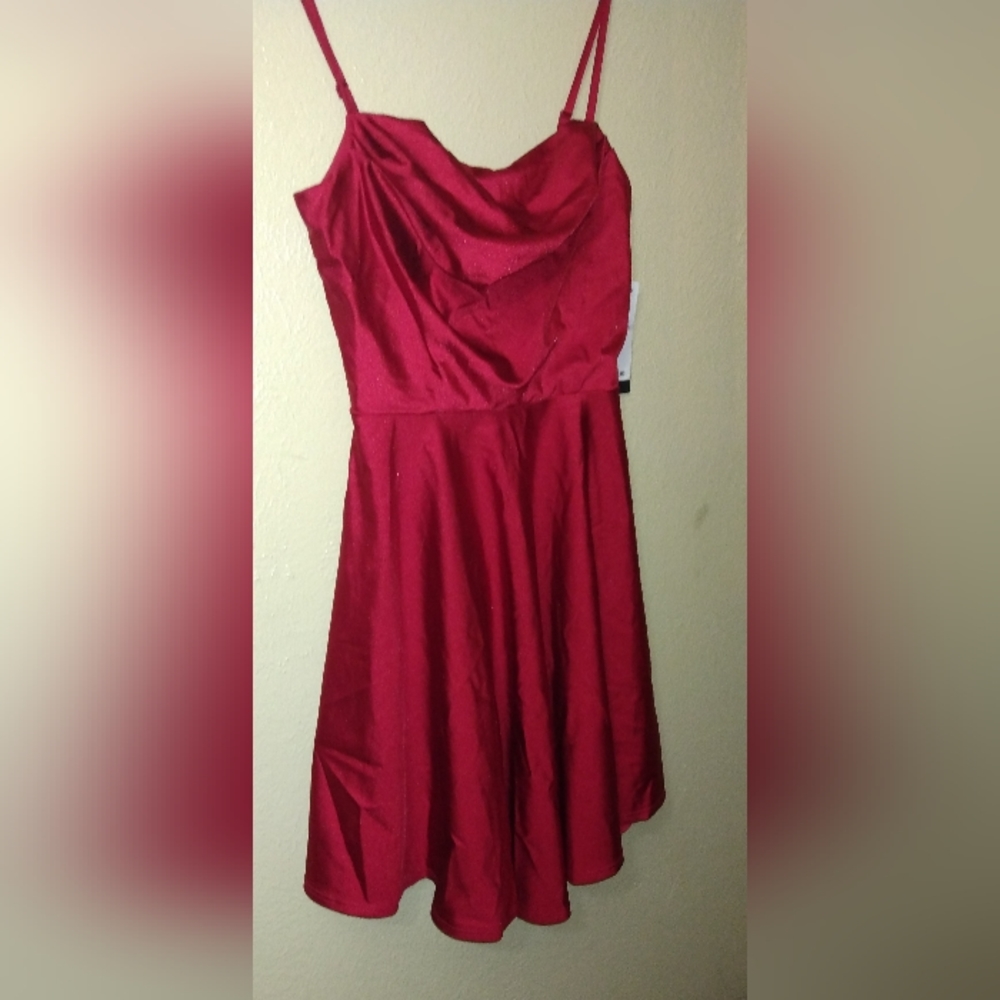 RED DRESS